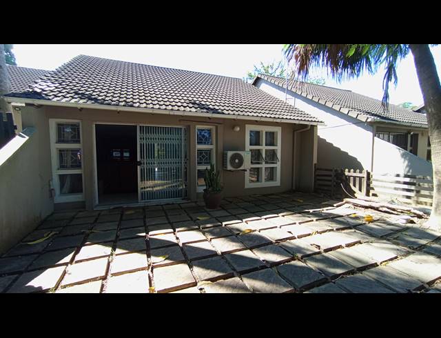 2 BEDROOM SIMPLEX FOR SALE IN SHERWOOD